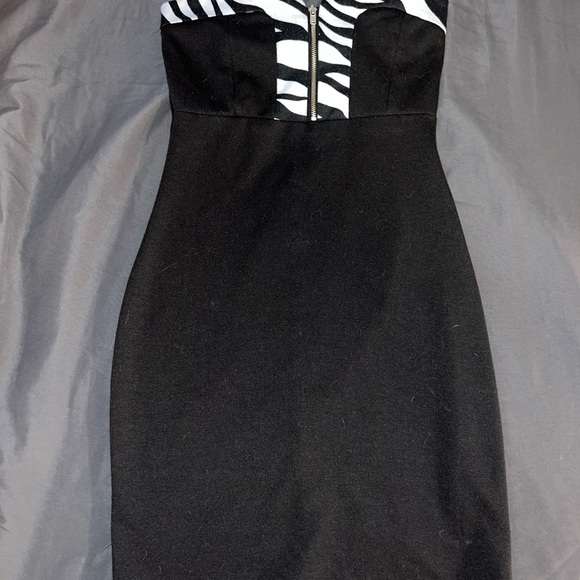 Rue21 Dresses & Skirts - Black and White Strapless Dress